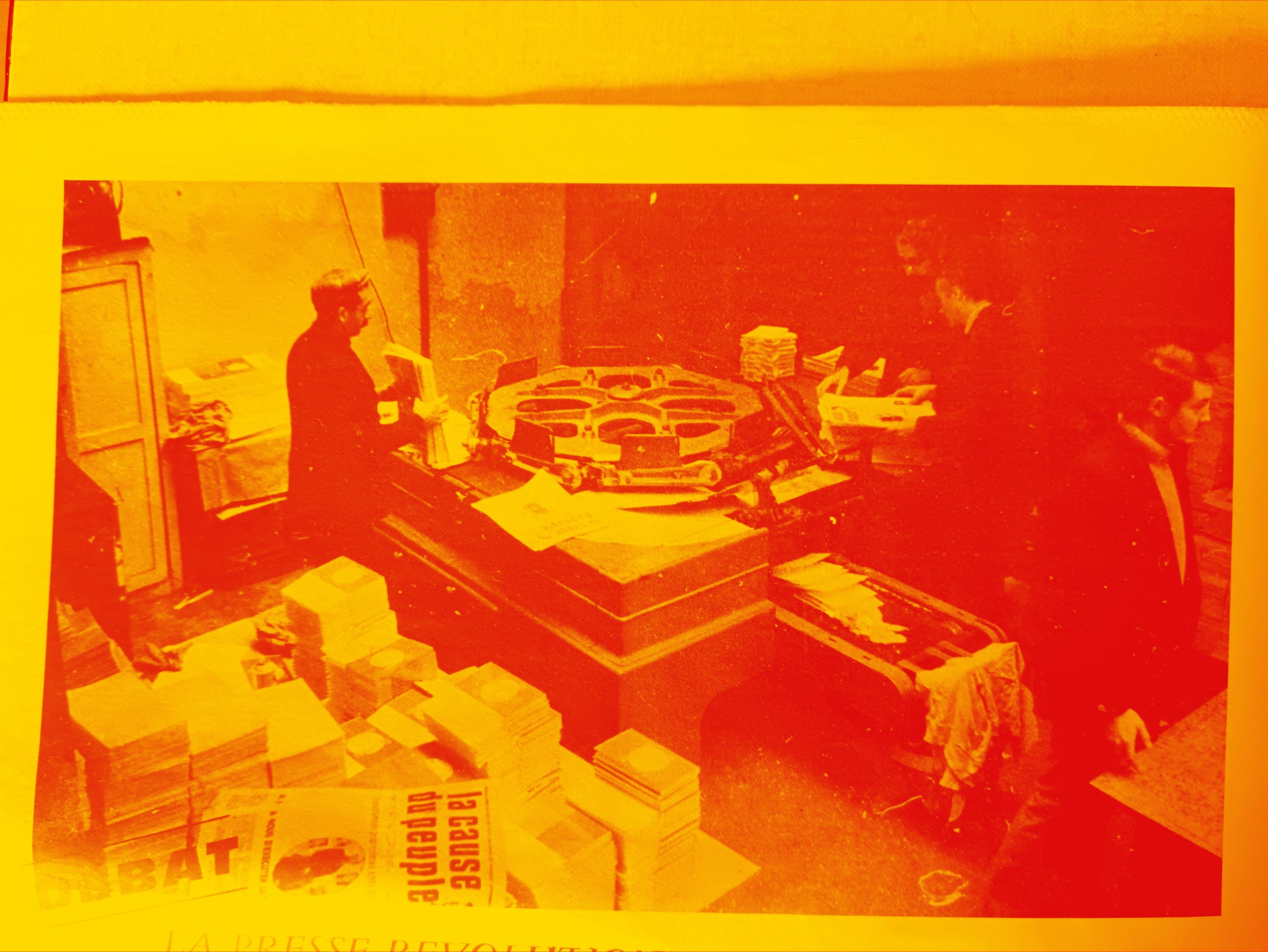 Cartographies militantes : matérialités et circulations des cultures graphiques contestataires en France (1960s-1970s)