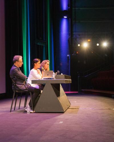 Conférence Qui se souvient du génocide cambodgien? au forum des images