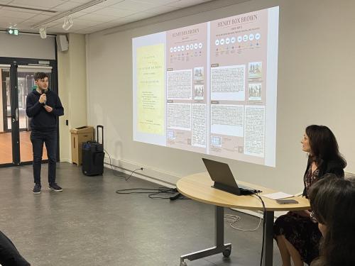 Photo issue de la présentation des travaux du MIP lors du « Black History Month » à la Bibliothèque de l’Université Paris 8