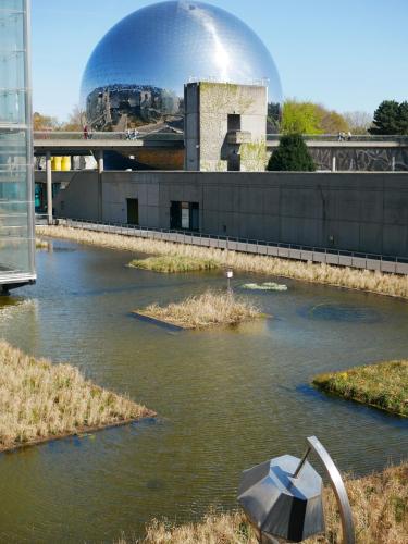 Atelier d'expérimentation « Staging Ground : la ville comme scène des transitions » encadré par John Bingham-Hall