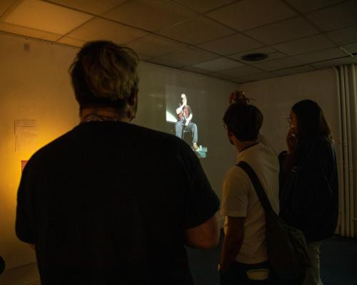 Photographie de la restitution « Aller à la goutte qui s'écoule »