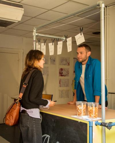 Photographie de la restitution « Aller à la goutte qui s'écoule »